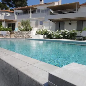 Vakantiehuis - Maison Mediterranee - Piscine Chauffee, Cassis
