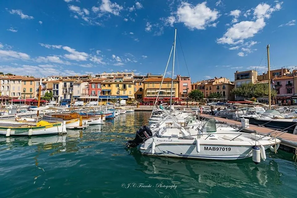 Cosy Corner Apartment Cassis
